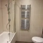 Slick & Stylish - Large 1bd In Heart Of *