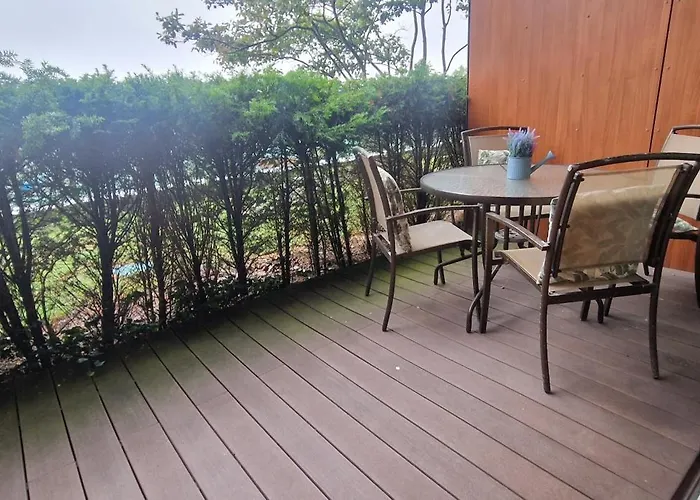 Slick & Stylish - Large 1bd In Heart Of *